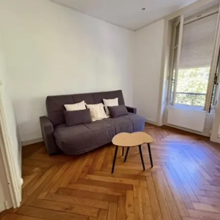 Cosy 6eme Apartamento *